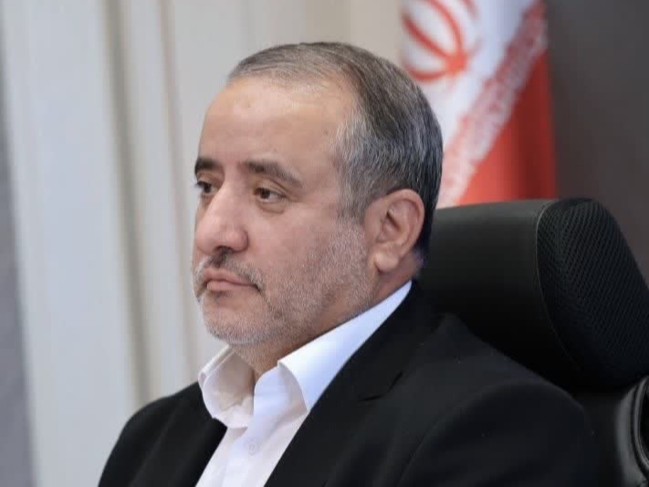 جوانی جمعیت موتور محرک جامعه است جوانی جمعیت موتور محرک جامعه است